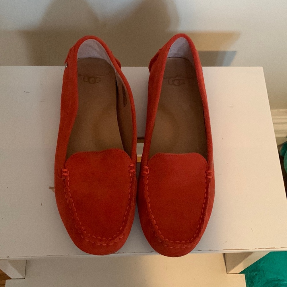 Ugg loafers, orange!